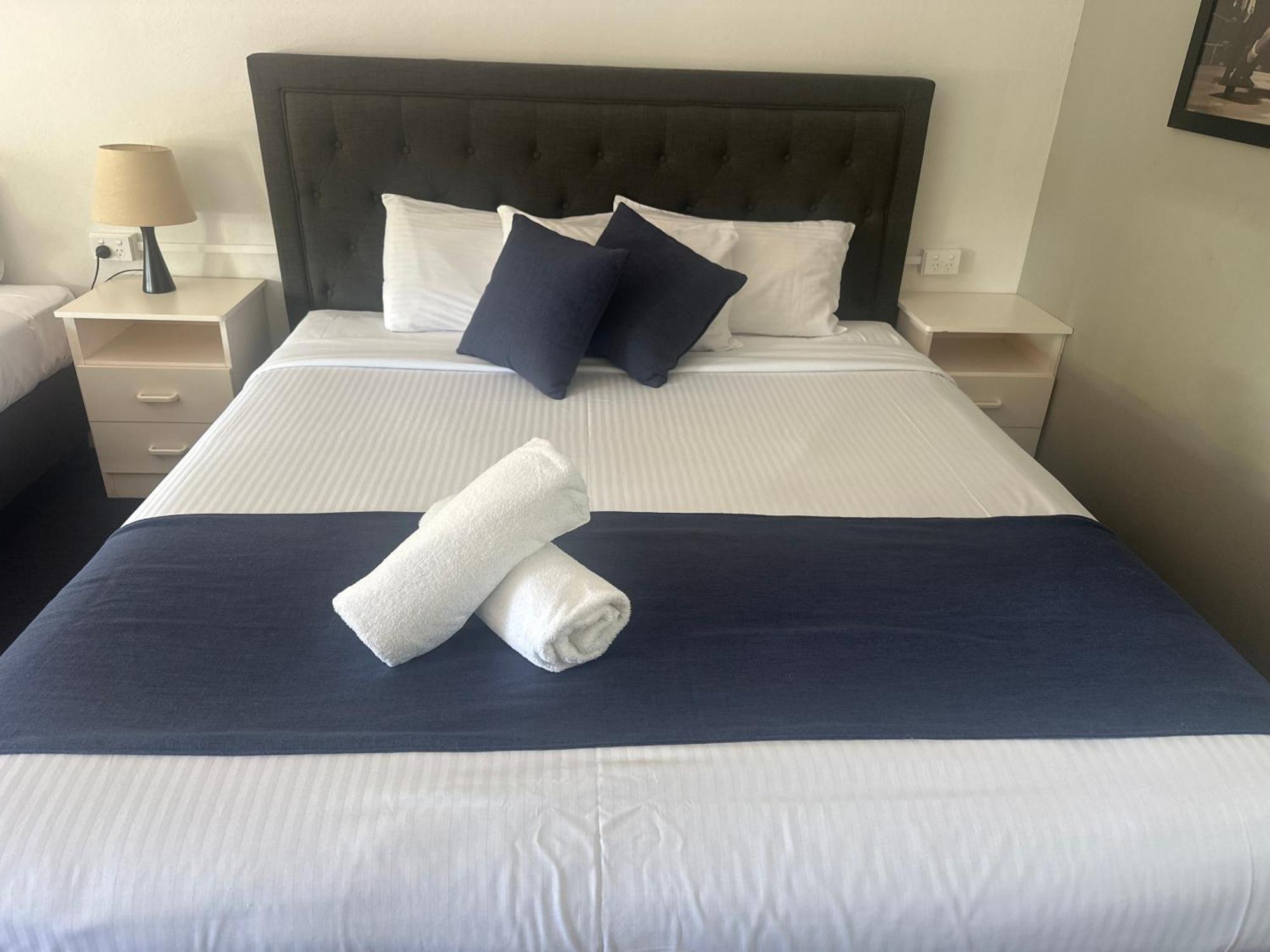 Memphis Motor Inn Паркс Экстерьер фото