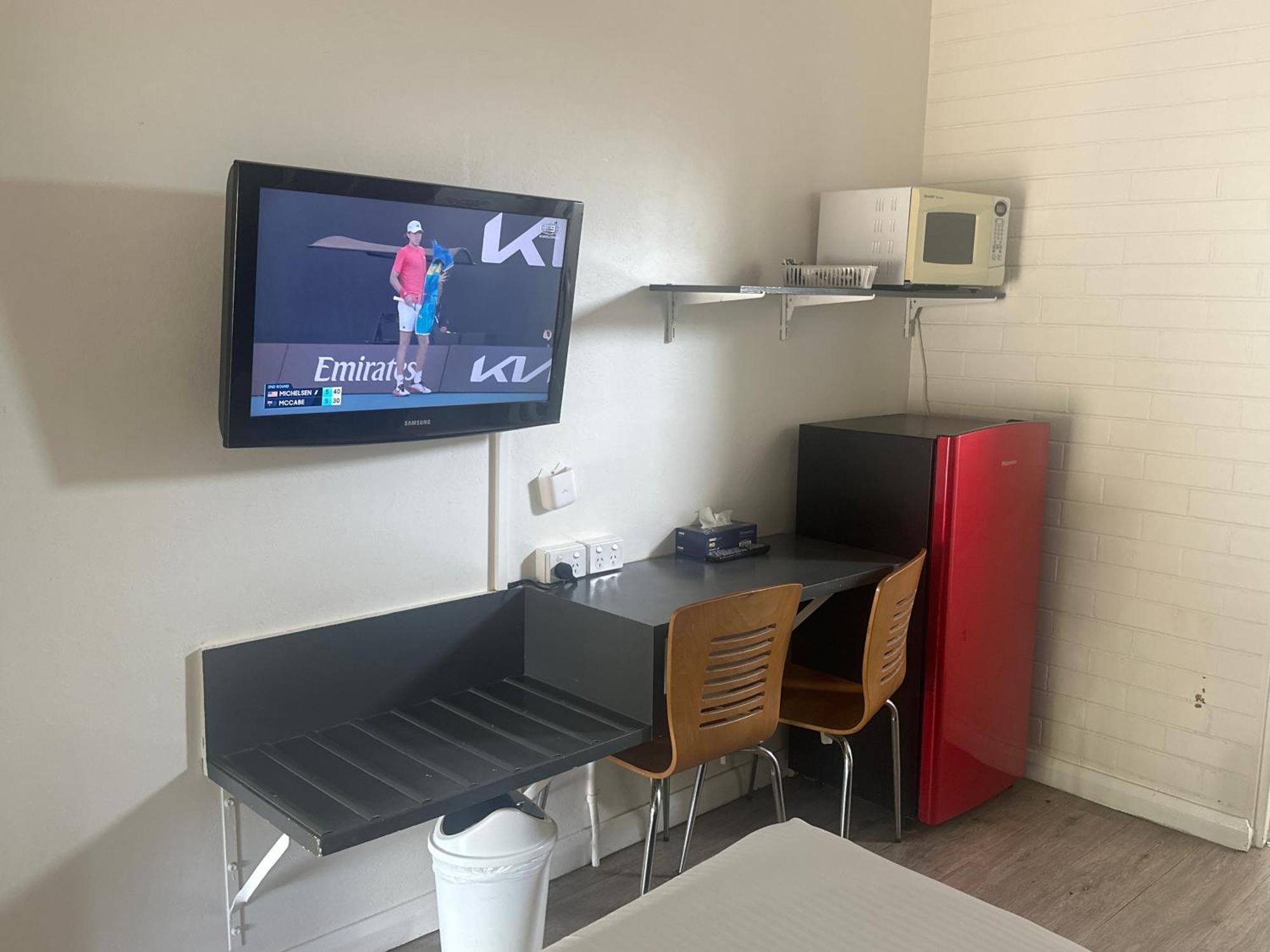 Memphis Motor Inn Паркс Экстерьер фото
